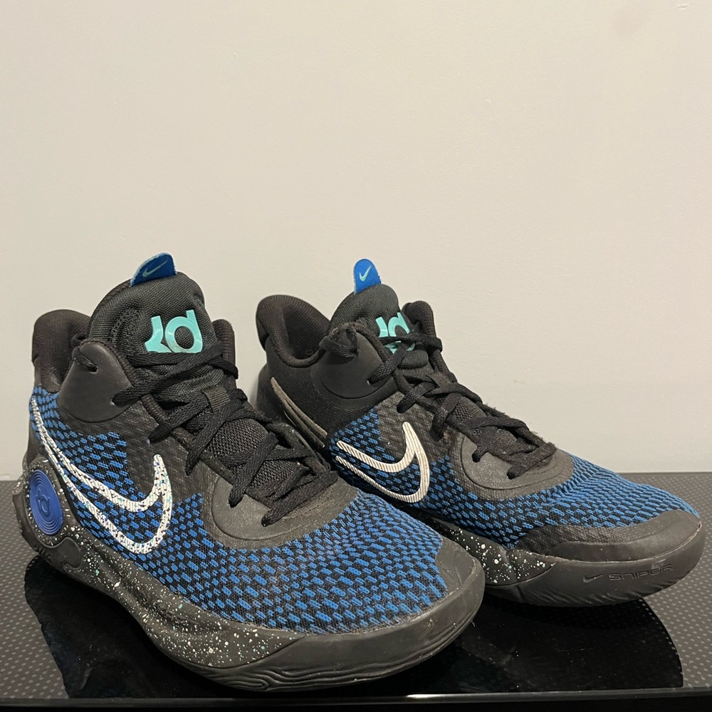 Men’s Nike KD Sneakers